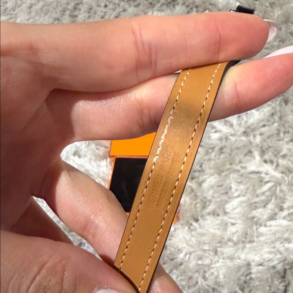 Hermès Black Leather Bracelet - Picture 7 of 7